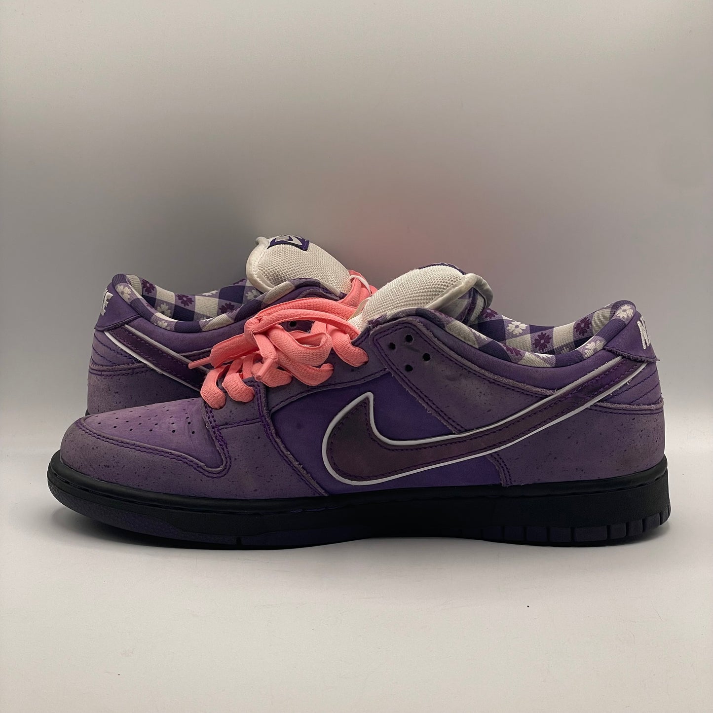 (USED) Nike SB Dunk Low Purple Lobster Size 10