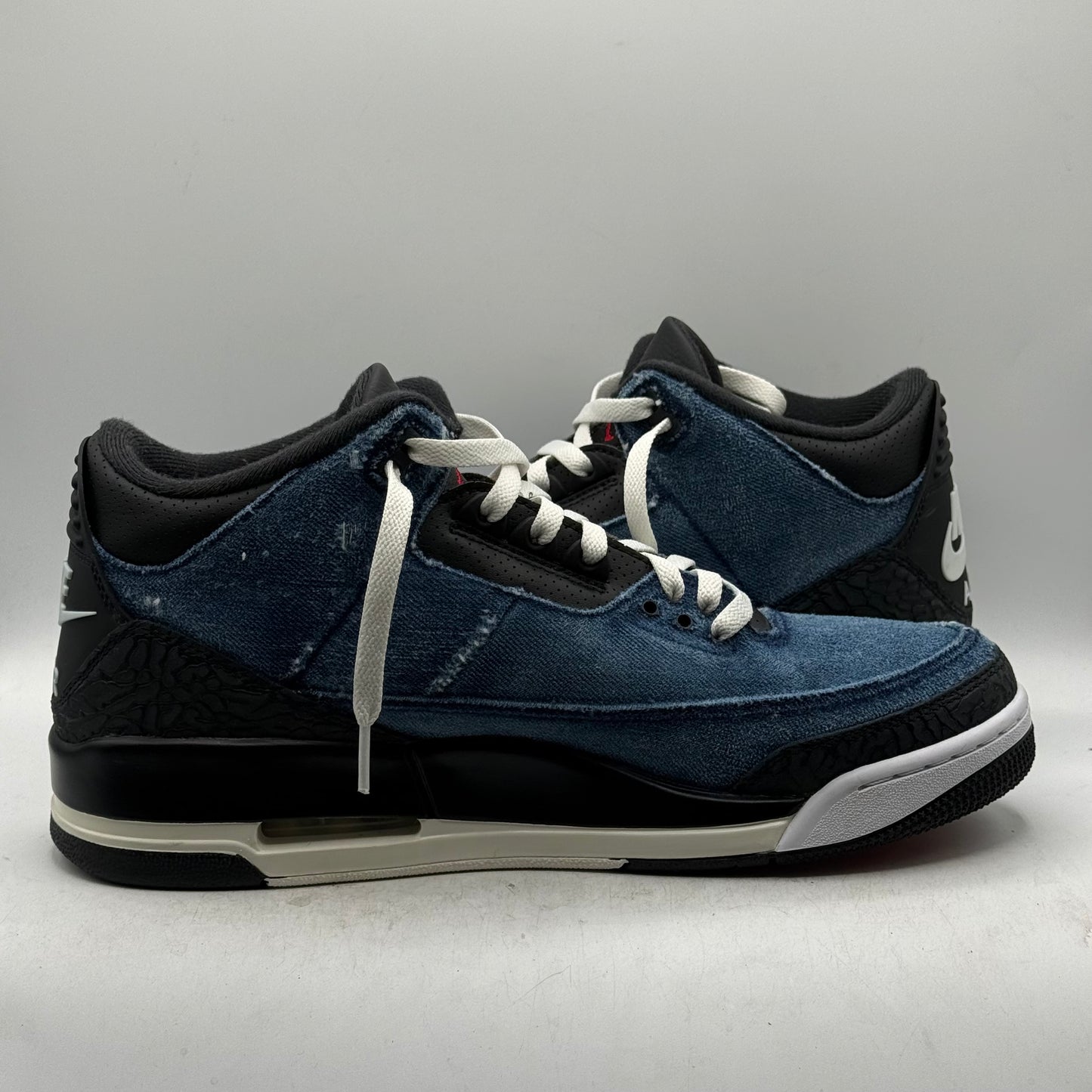 (Used) Jordan 3 Levi Indigo Size 12
