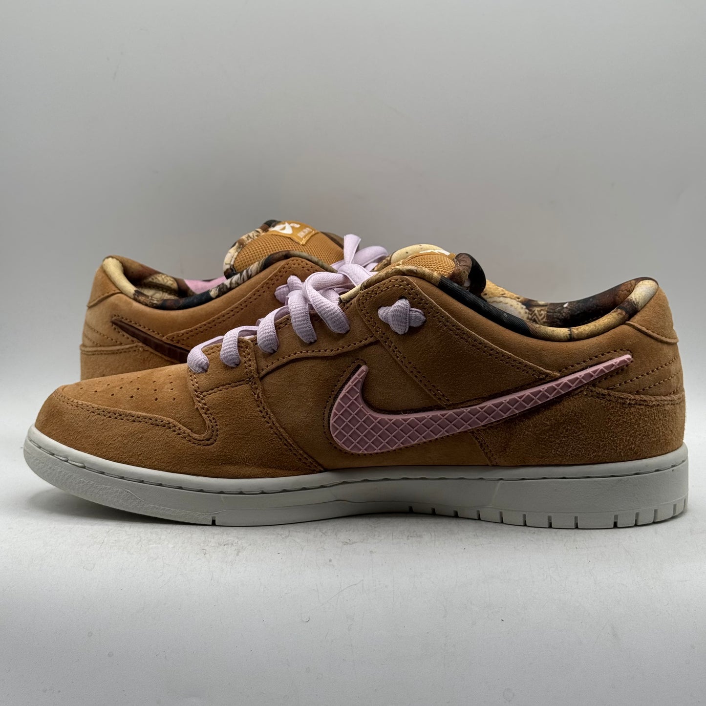 (USED) Nike SB Dunk Low Brew and Biscuits Size 11