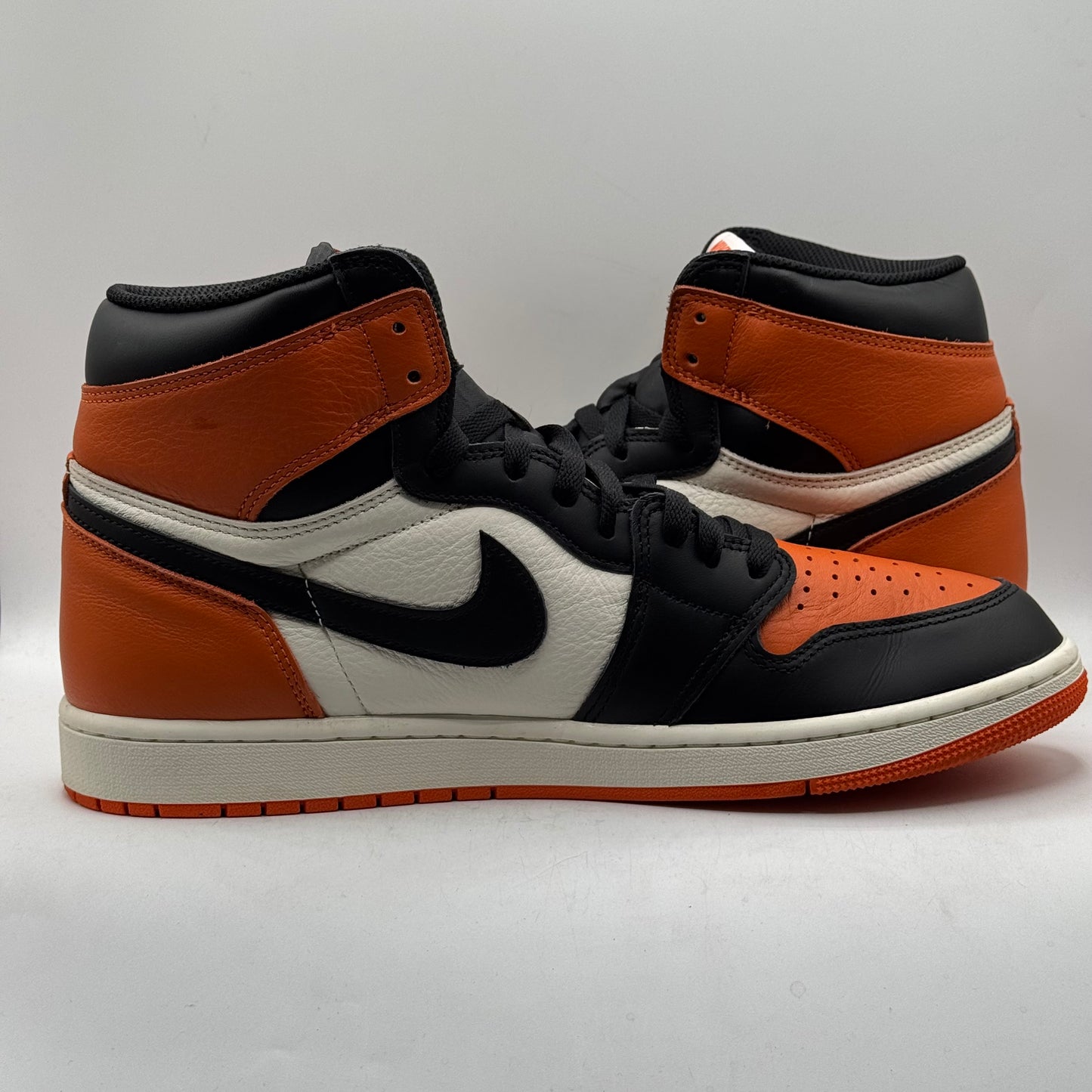 (USED) NO BOX Jordan 1 High Shattered Backboard Size 13