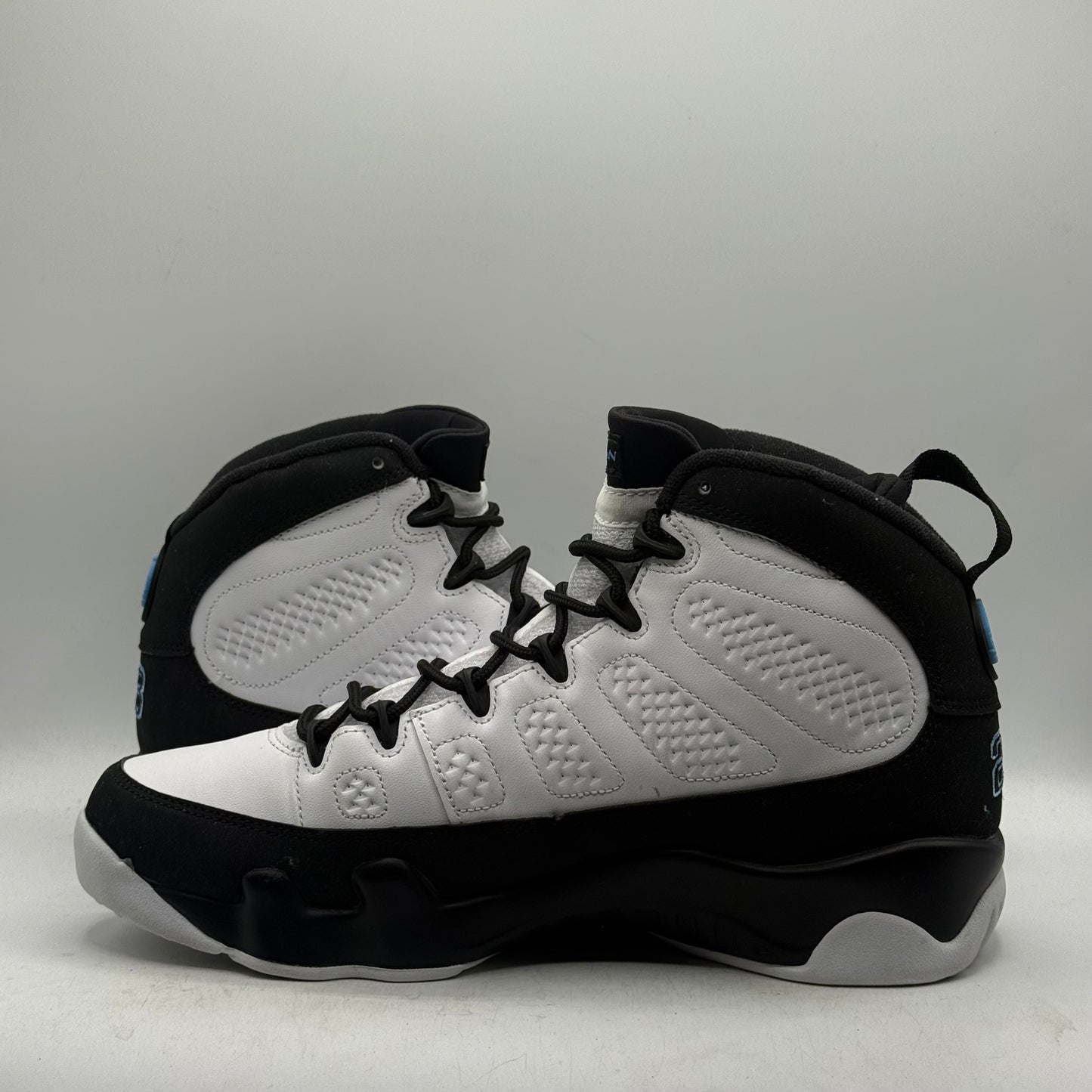 (USED) Jordan 9 University Blue Size 9.5