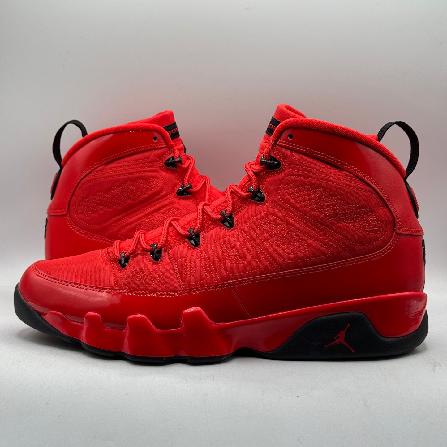 (USED) Jordan 9 Chile Red Size 11