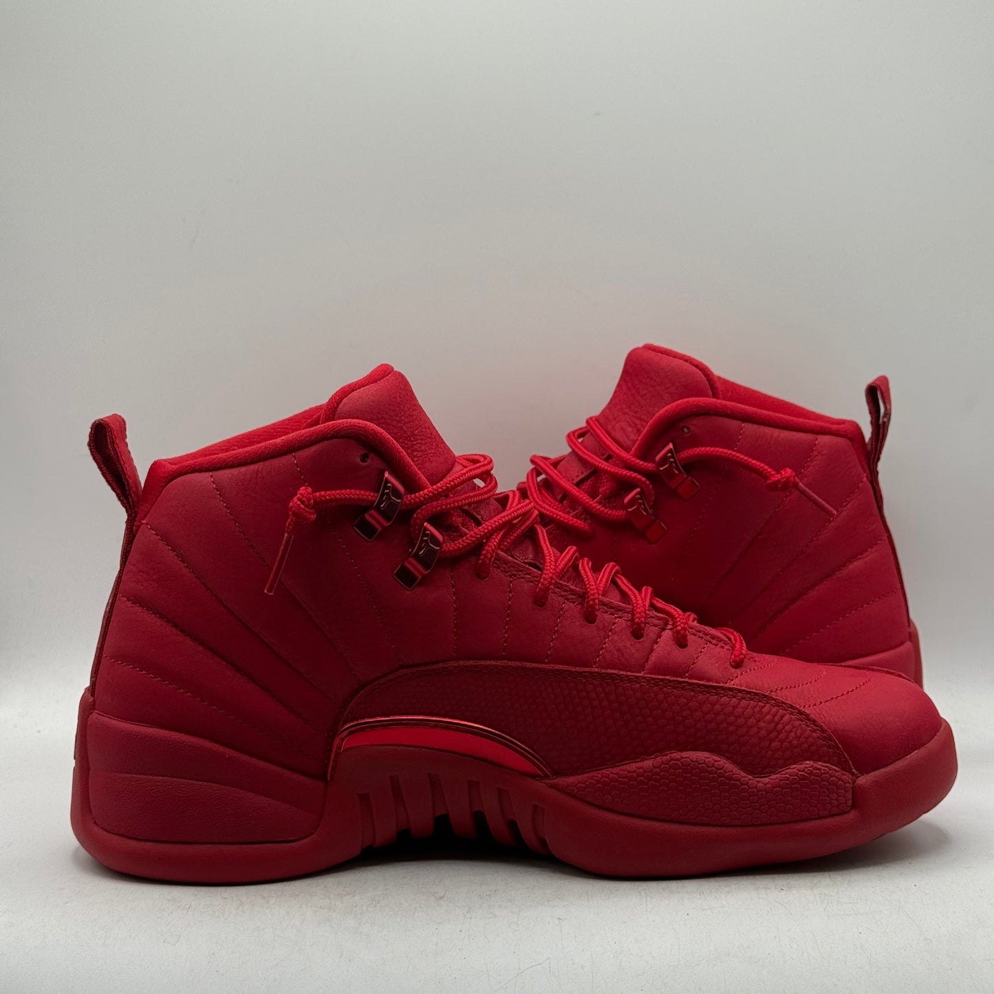 (USED) Jordan 12 Gym Red (2018) Size 9.5