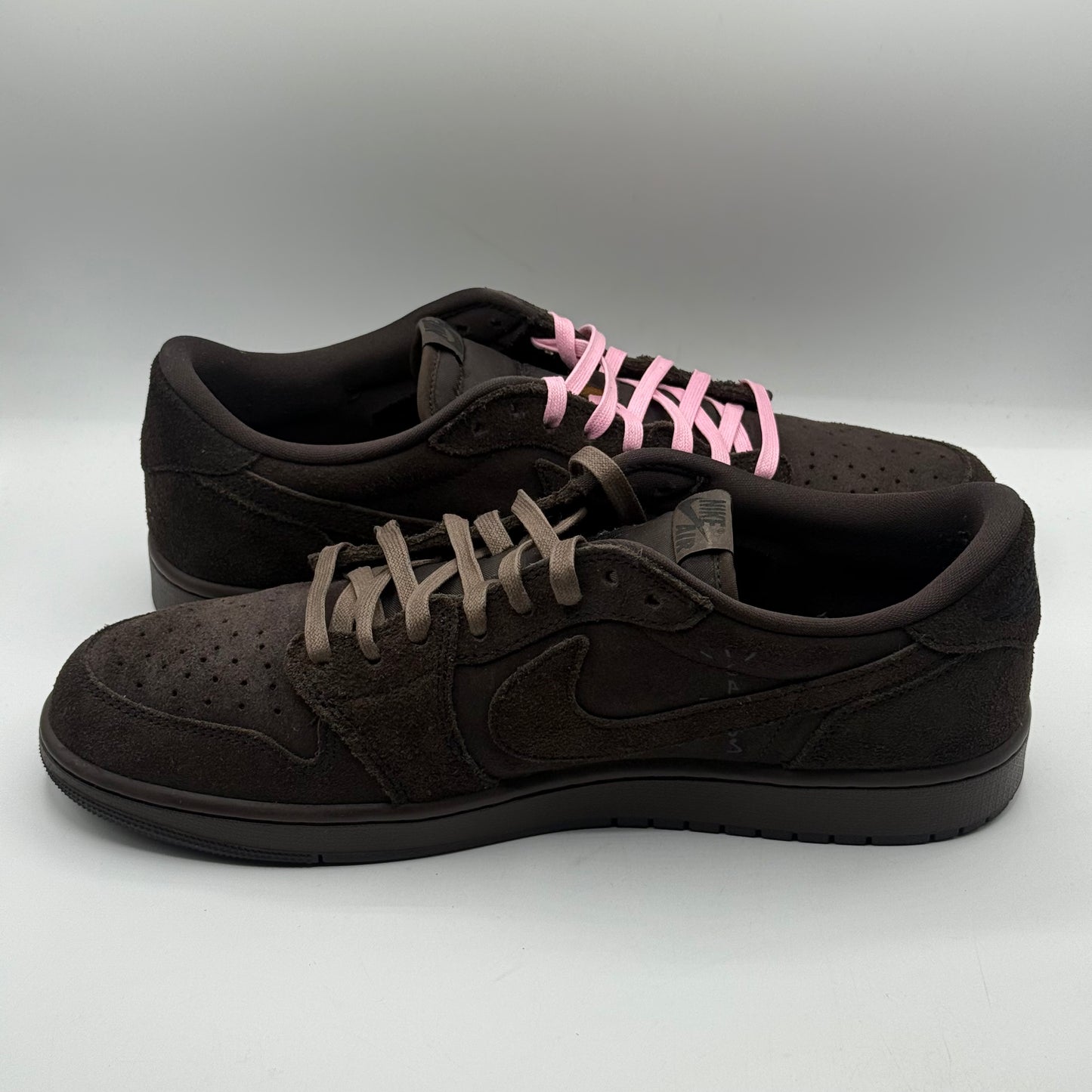 (USED) Travis Jordan 1 Low Velvet Brown Size 12