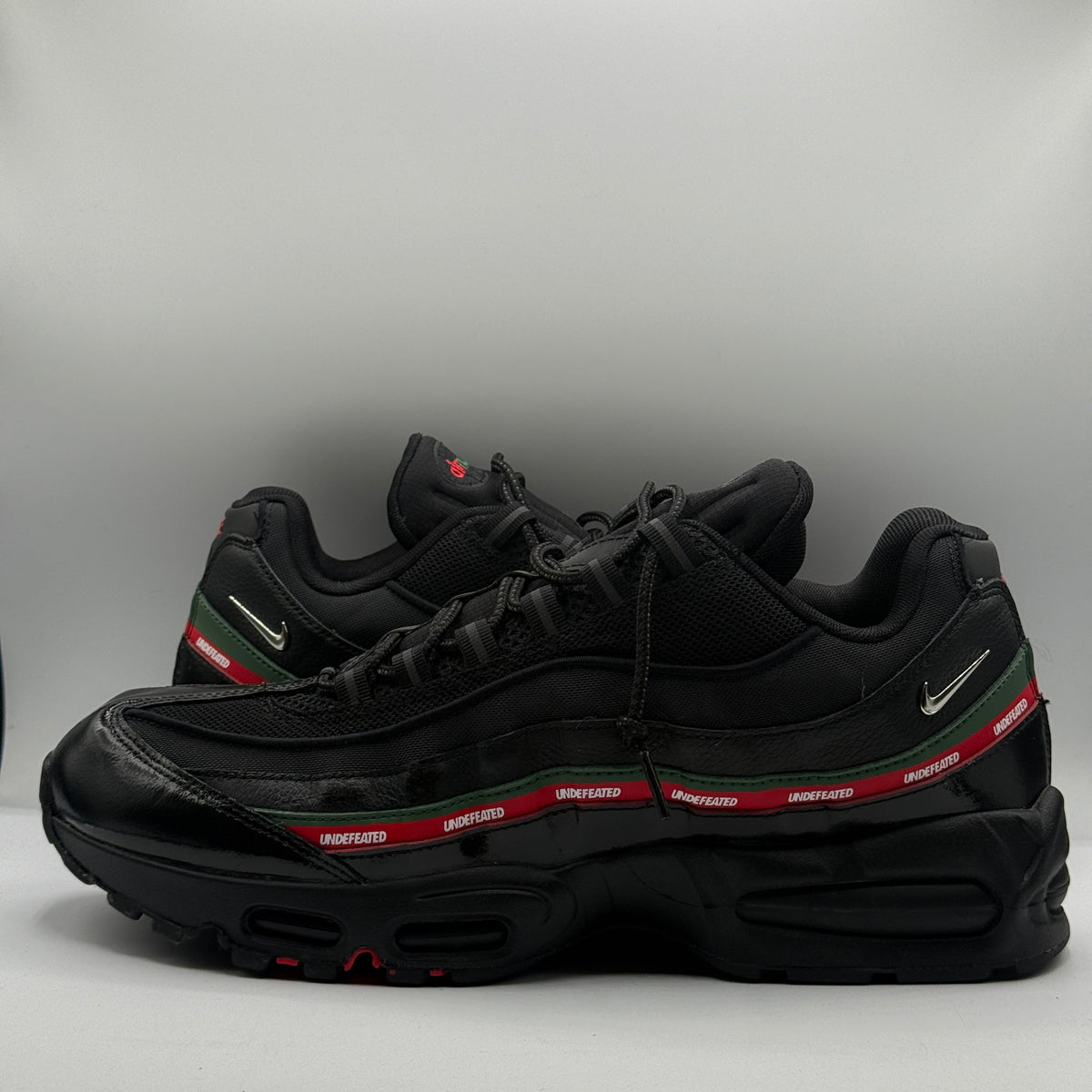 (USED) Nike Air Max 95 Undefeated Black Size 14