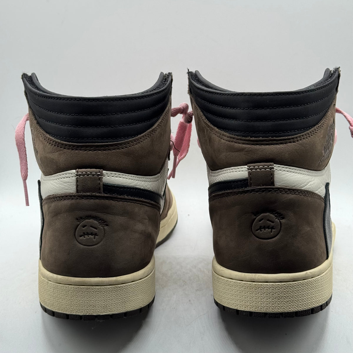 (USED) Jordan 1 High Travis Scott Mocha Size 12