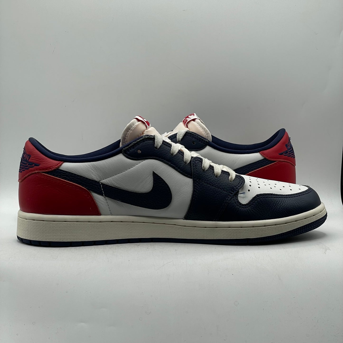 (USED) Jordan 1 Low OG Howard University Size 13