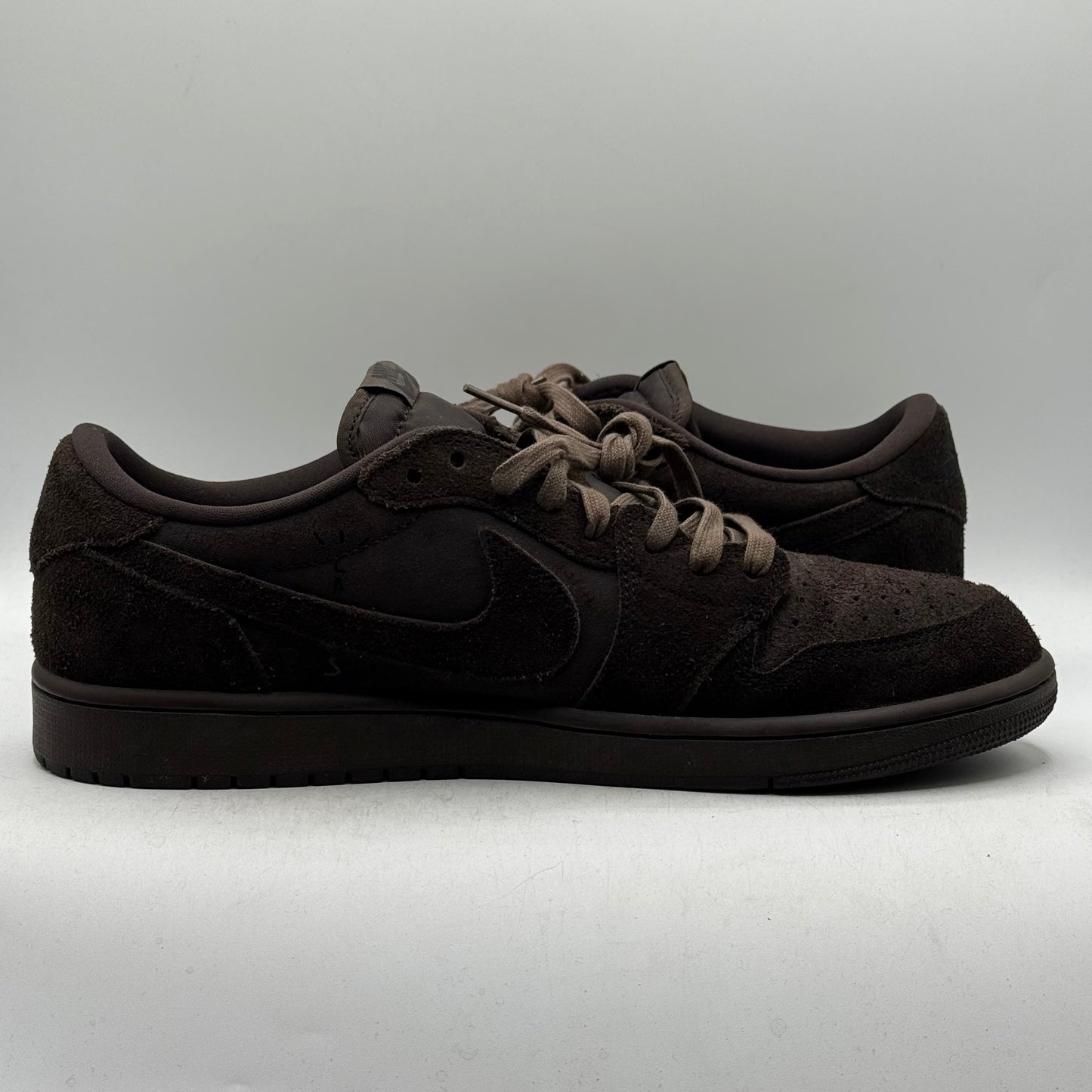 (Used No Box) Jordan 1 Low Travis Scott Velvet Brown Size 12