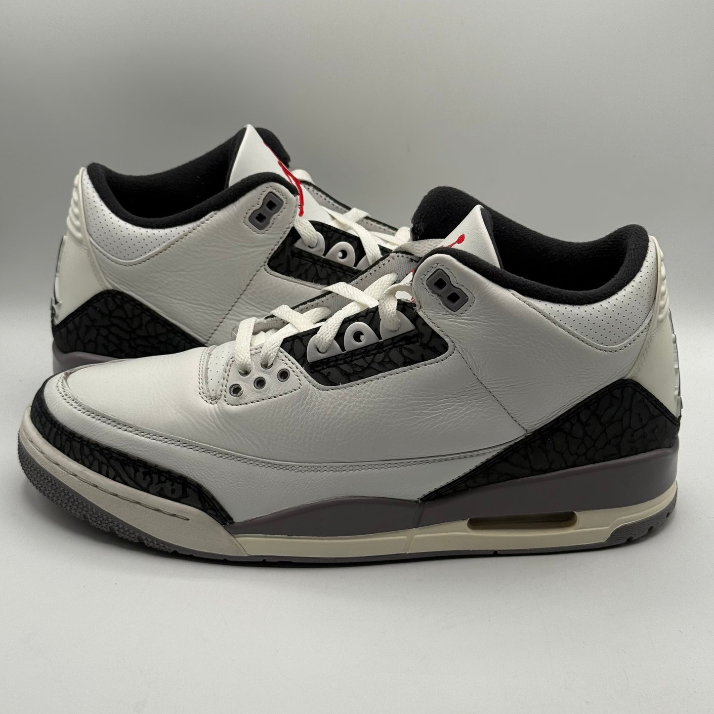 (USED) Jordan 3 Cement Grey Size 12