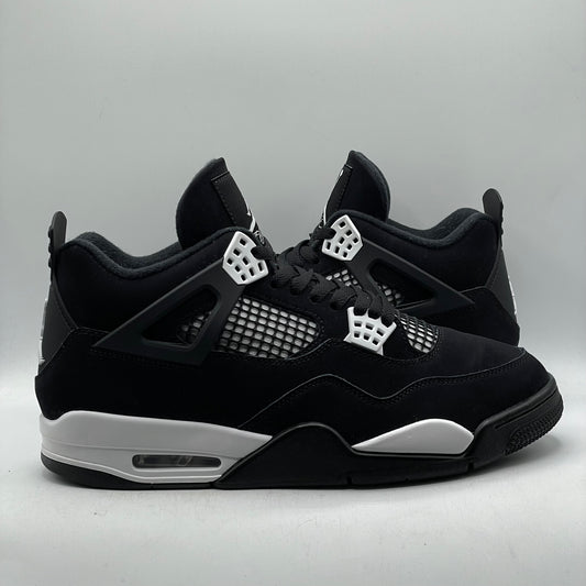 (Used) Jordan 4 White Thunder Size 11