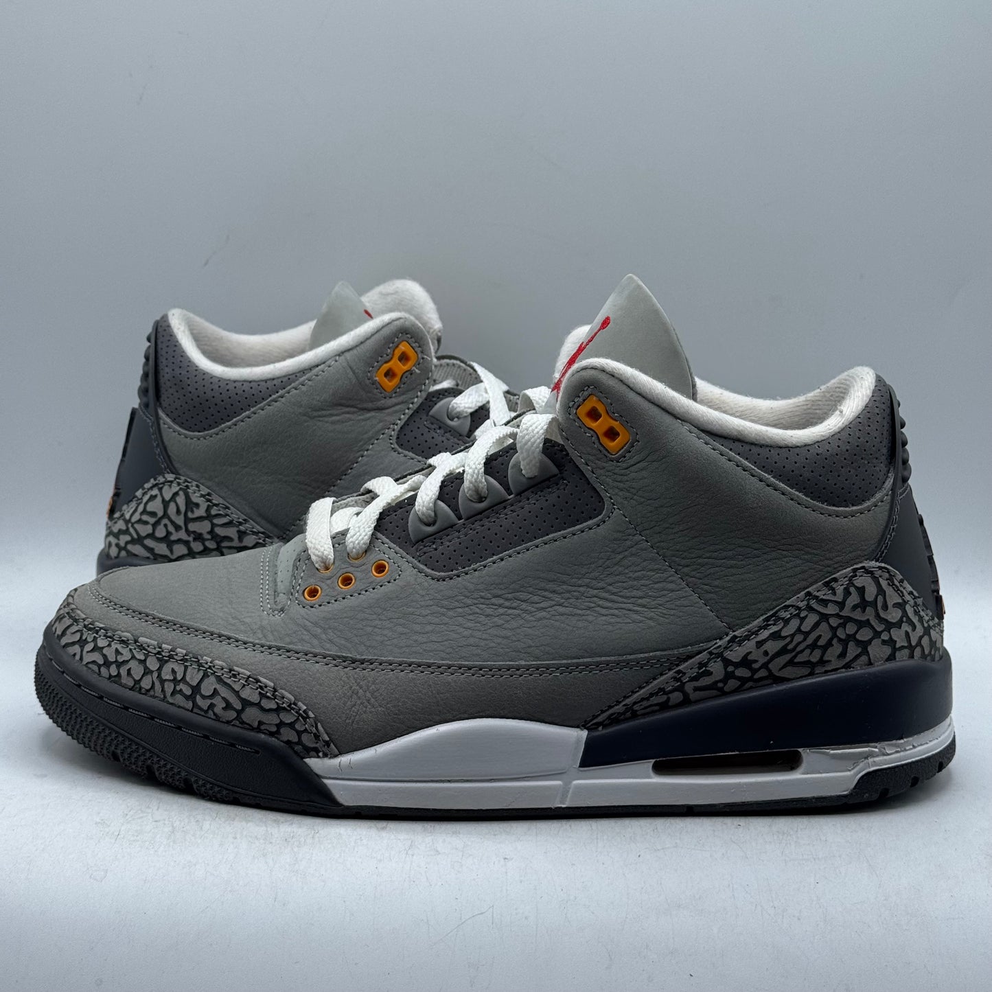 (USED) Jordan 3 Cool Grey Size 10