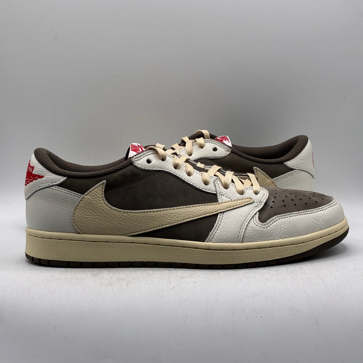 (USED) Jordan 1 Low Travis Scott Reverse Mocha Size 11