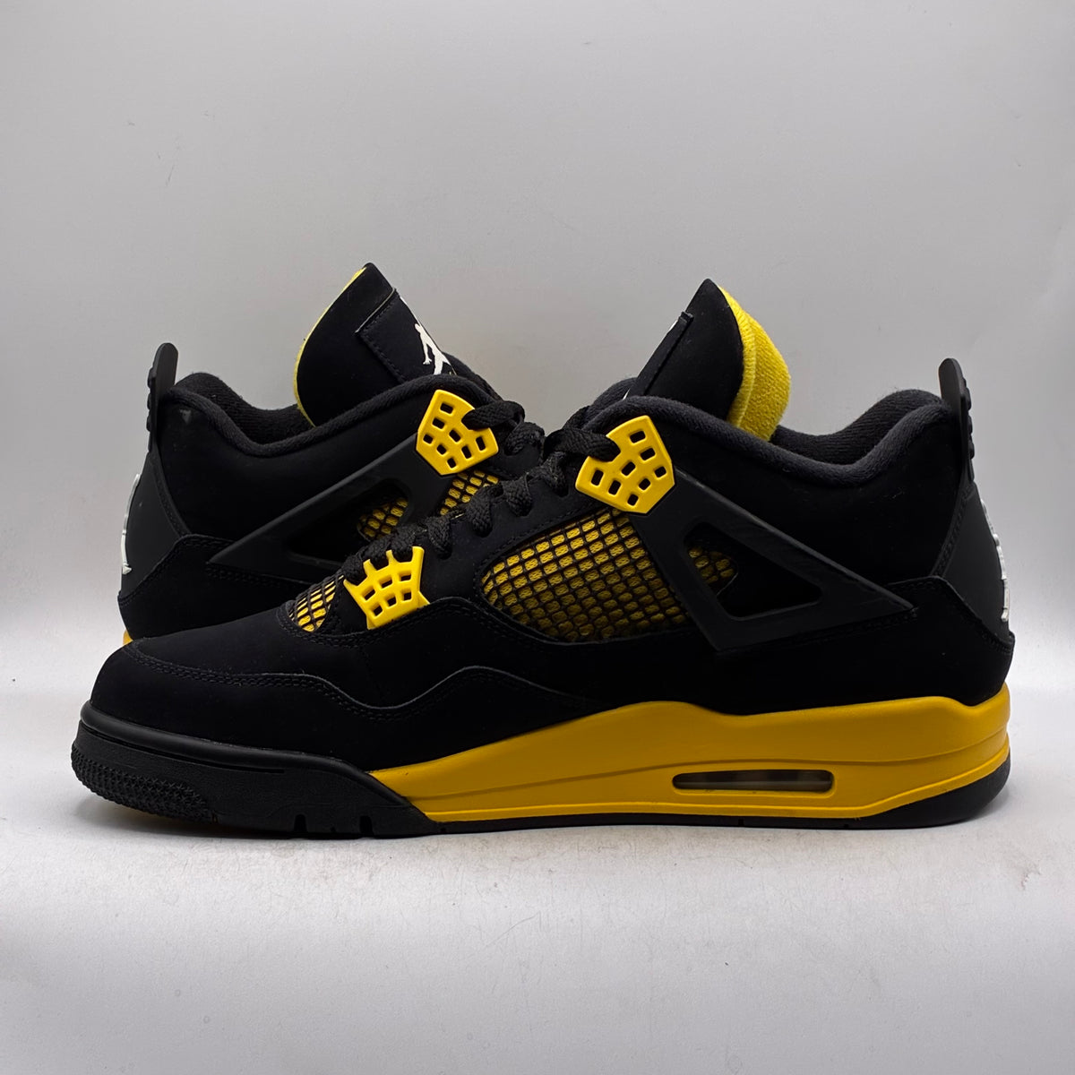 (USED) Jordan 4 Thunder (2023) Size 12