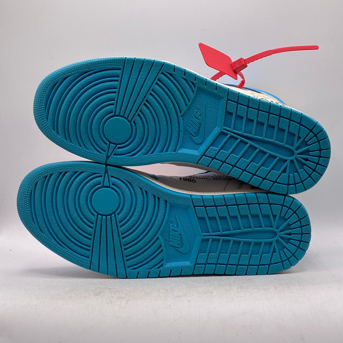 (USED) Jordan 1 High Off-White University Blue Size 11