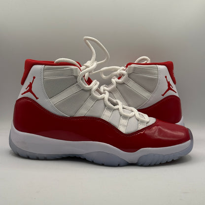 (USED) Jordan 11 Cherry High Size 9
