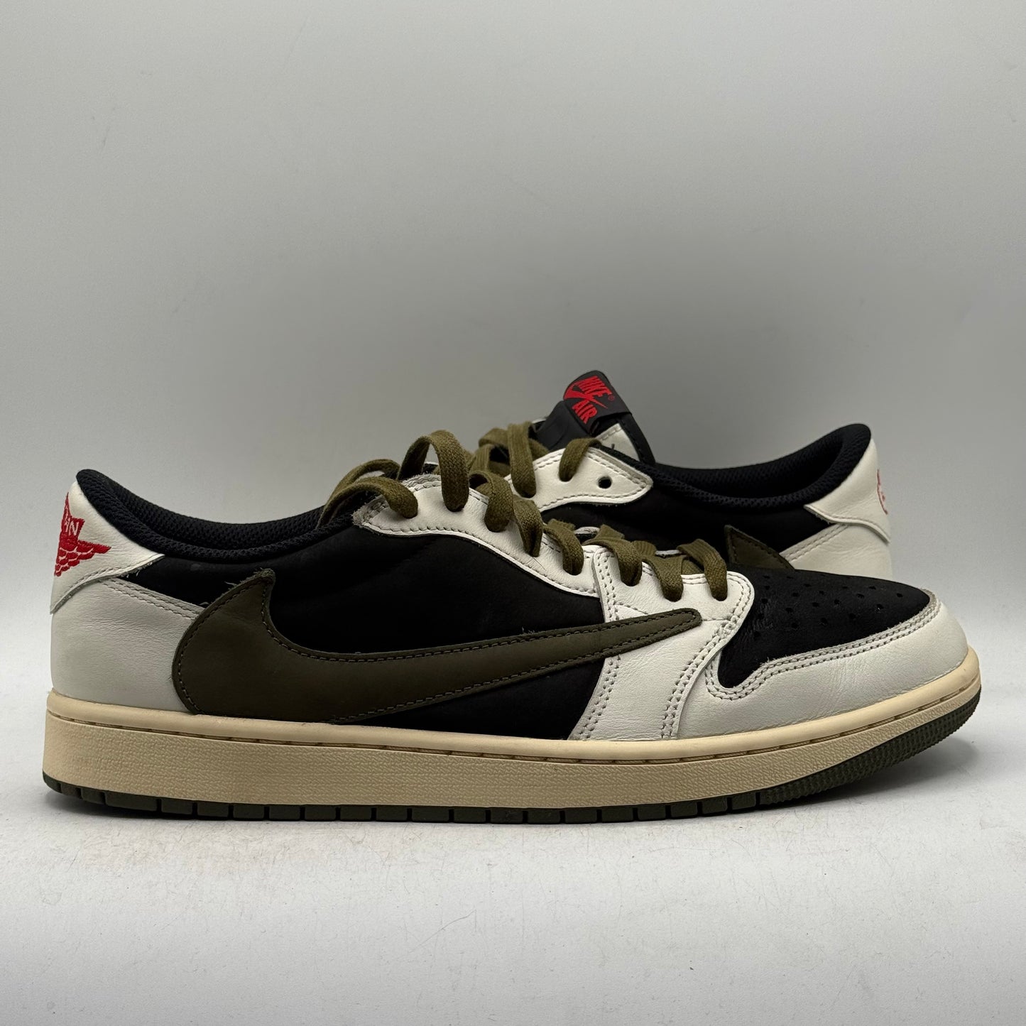 (Used) Jordan 1 Low Travis Scott Olive Size 11W/9.5M