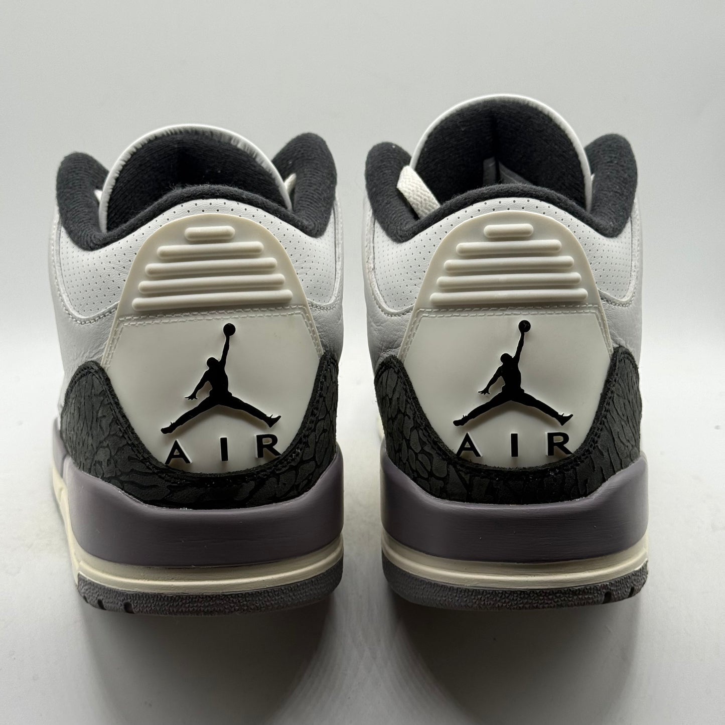(Used) Jordan 3 Grey Cement Size 11.5