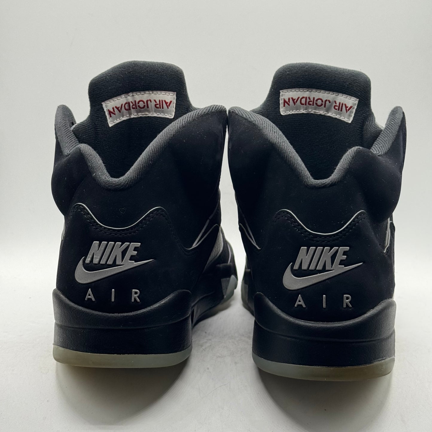 (USED NO BOX) Jordan 5 Black Metallic Reimagined Size 9.5
