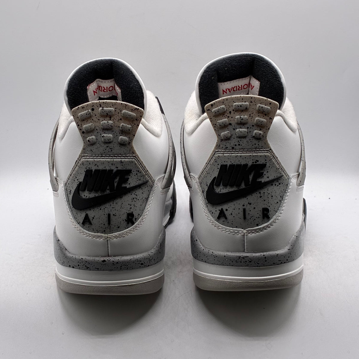 (USED) Jordan 4 White Cement (2025) Size 11