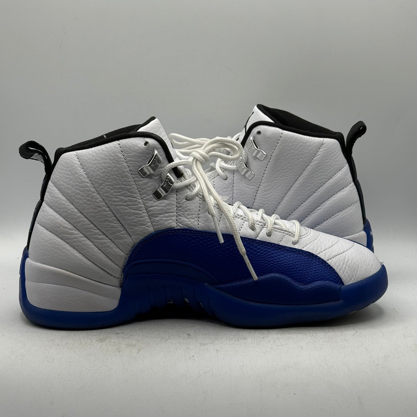 (Used No Box) Jordan 12 Blueberry Size 8.5