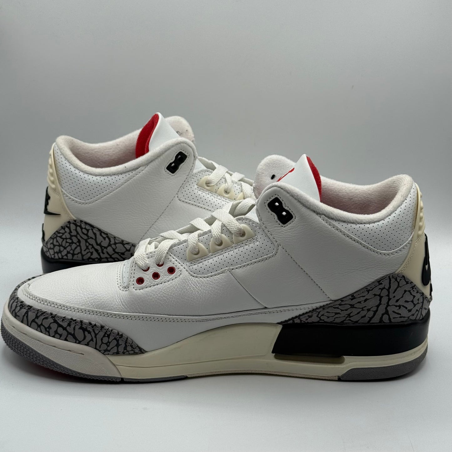 (USED) Jordan 3 White Cement Reimagined Size 12