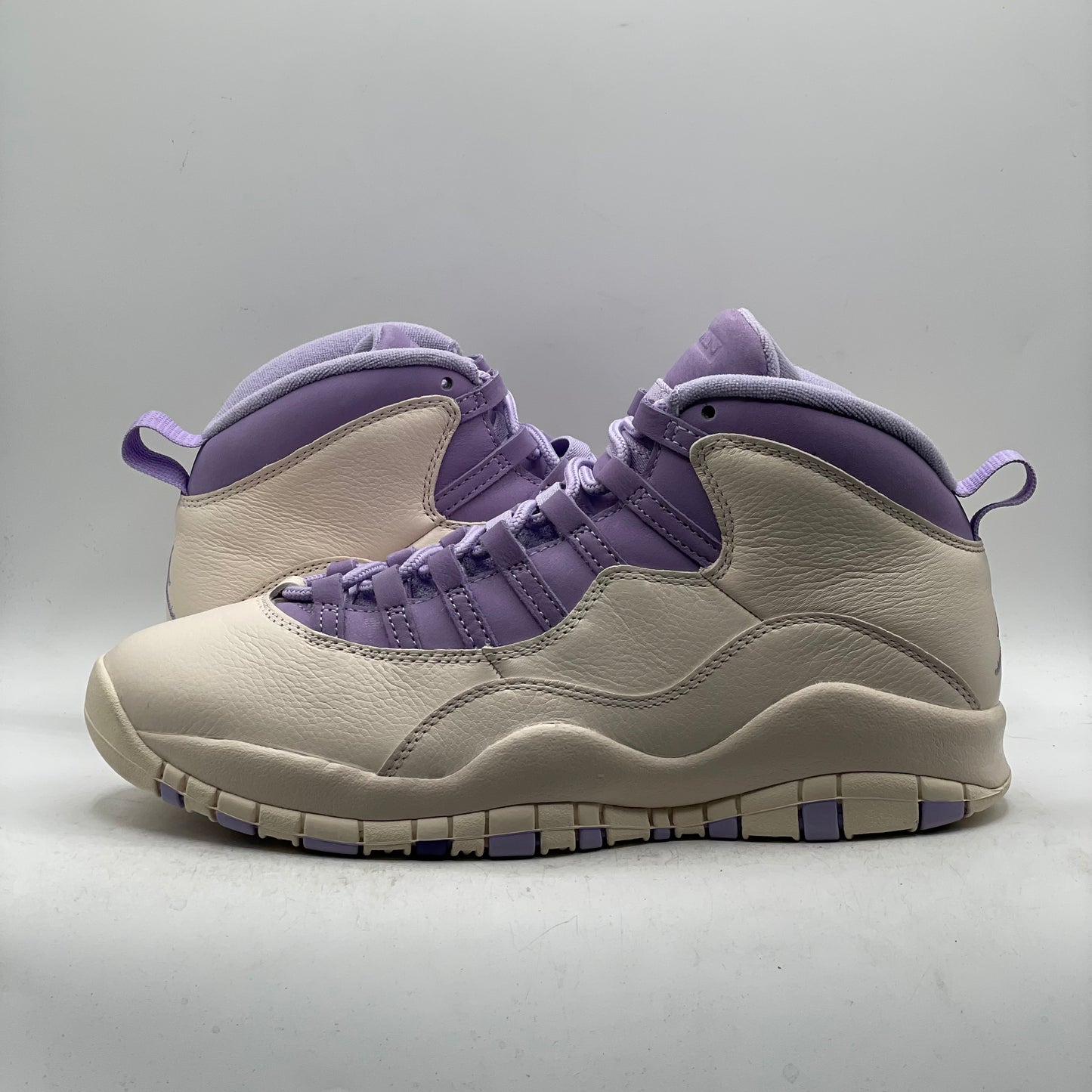 (USED) Jordan 10 Hydrangeas (W) Size 11W/9.5M