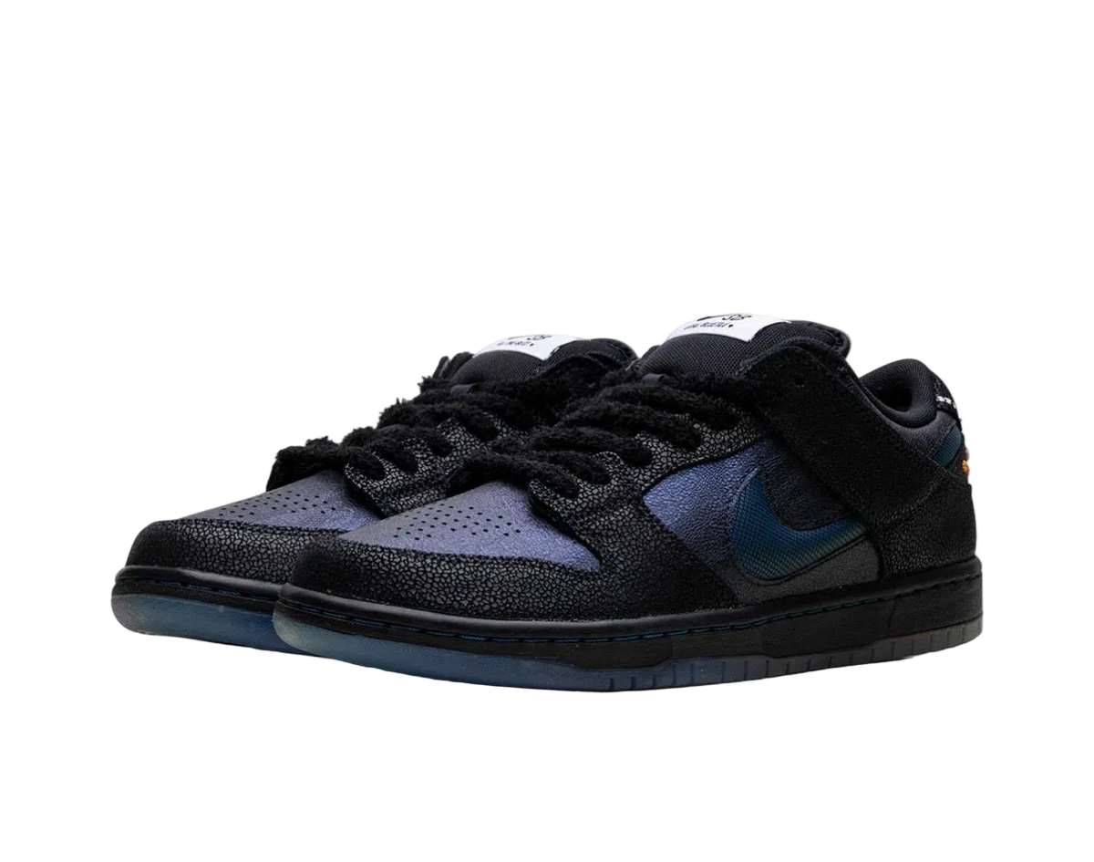 Nike SB Dunk Low Bluetile Skateboards
