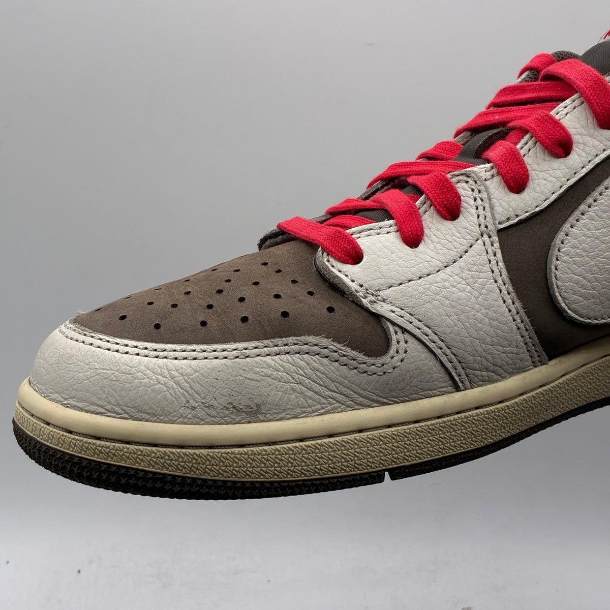 (USED NO BOX) Jordan 1 Low Travis Scott Reverse Mocha Size 14