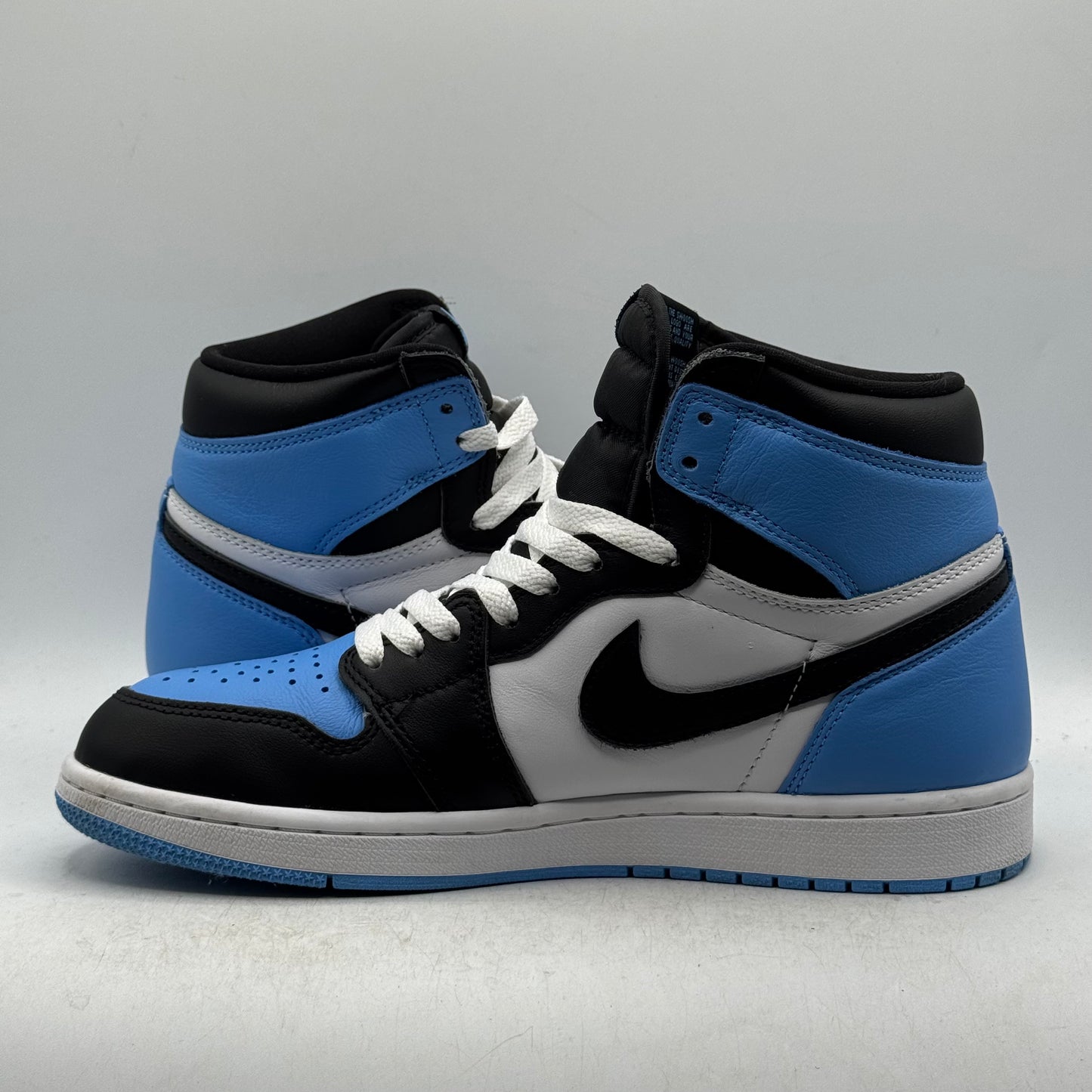 (Used) Jordan 1 High UNC Toe Size 8.5