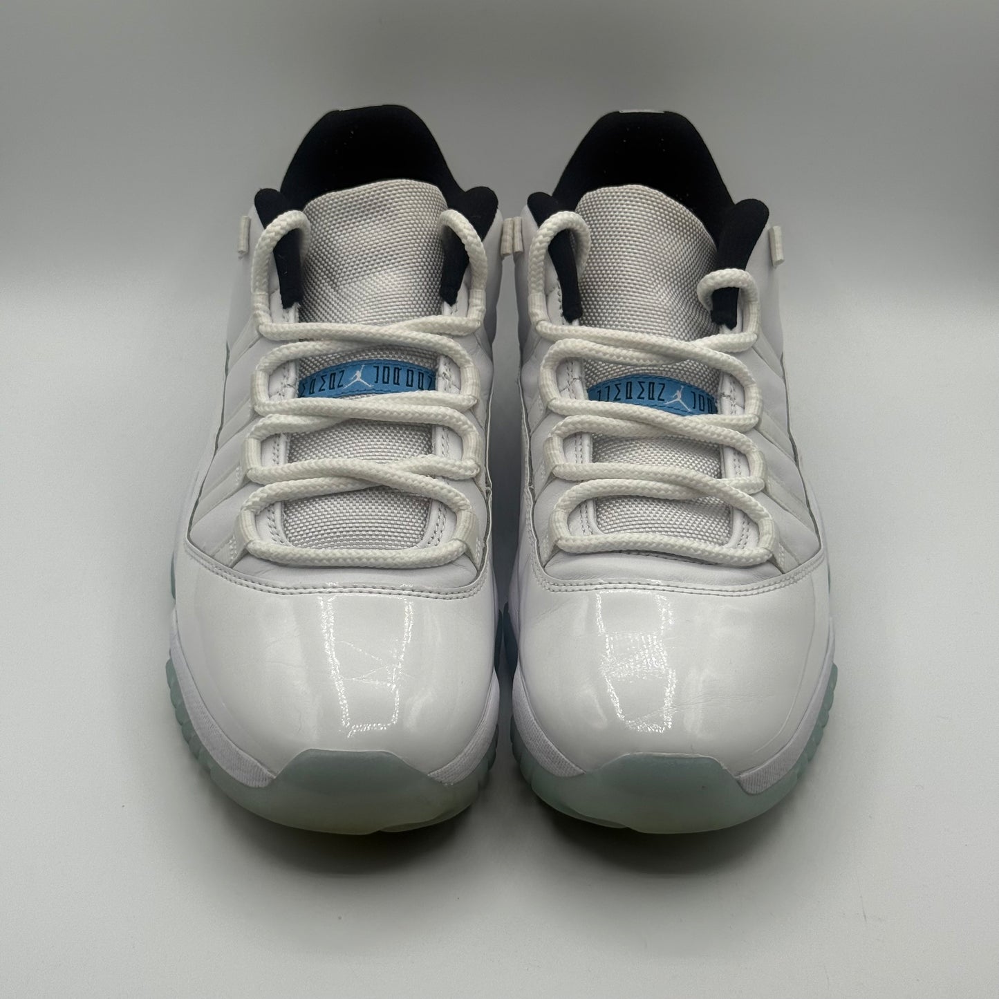 (USED) Jordan 11 Low Legend Blue Size 10.5