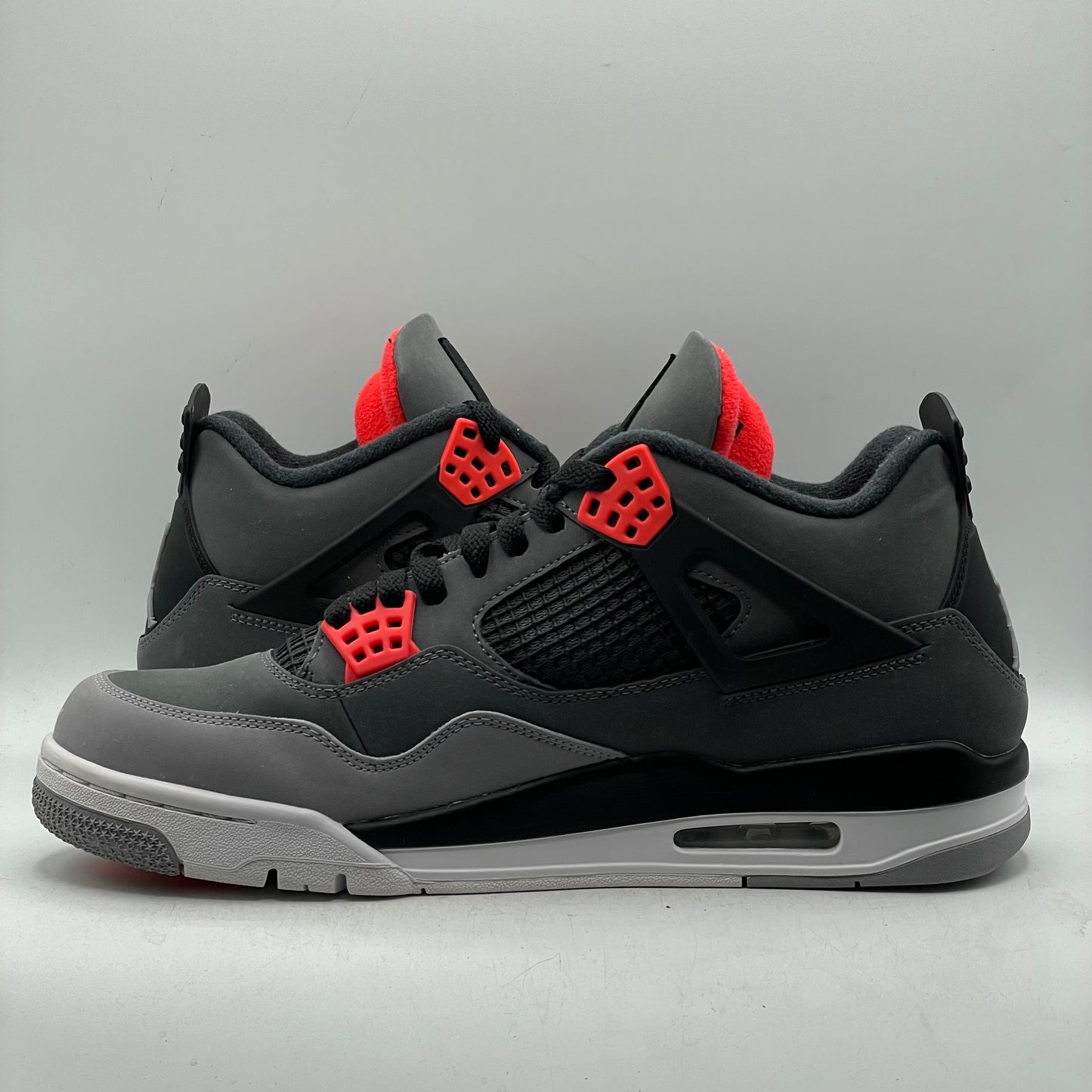 (USED) Jordan 4 Infrared Size 11