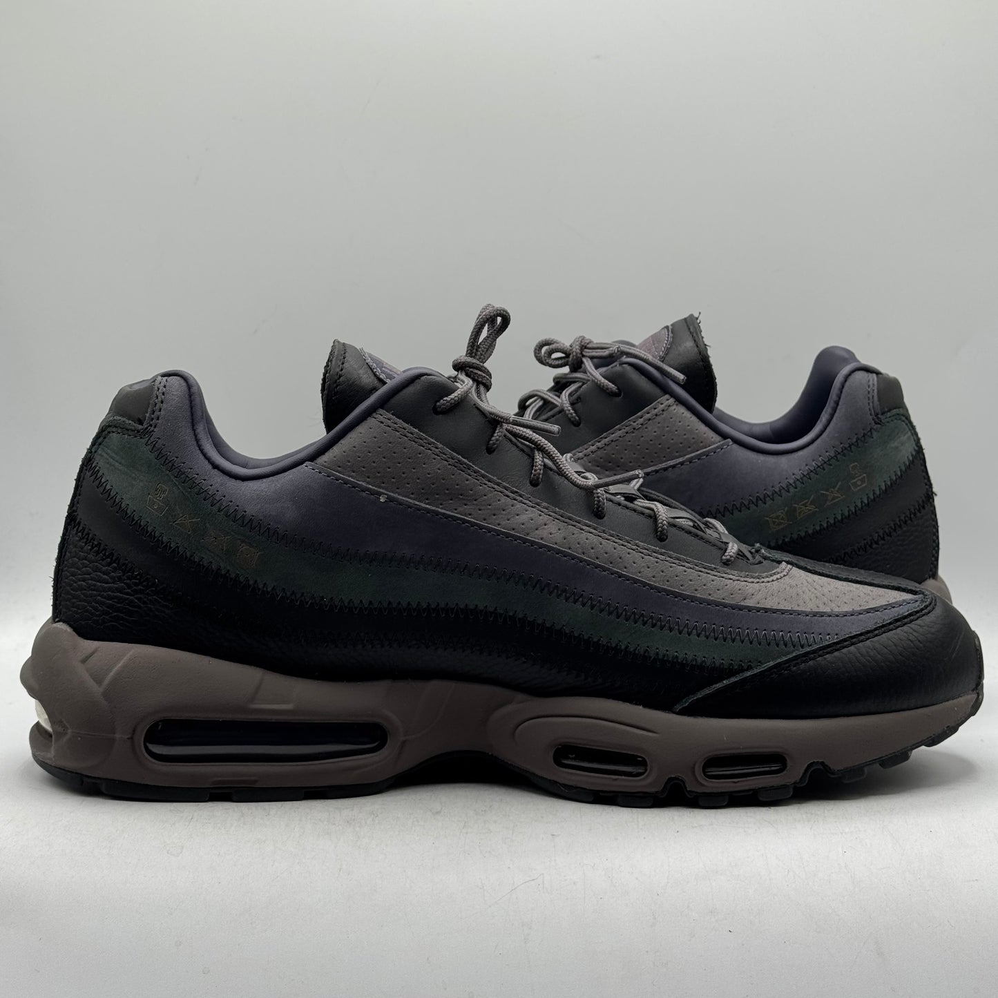 (USED) Nike Air Max 95 A Ma Maniere Hand Wash Cold Size 13