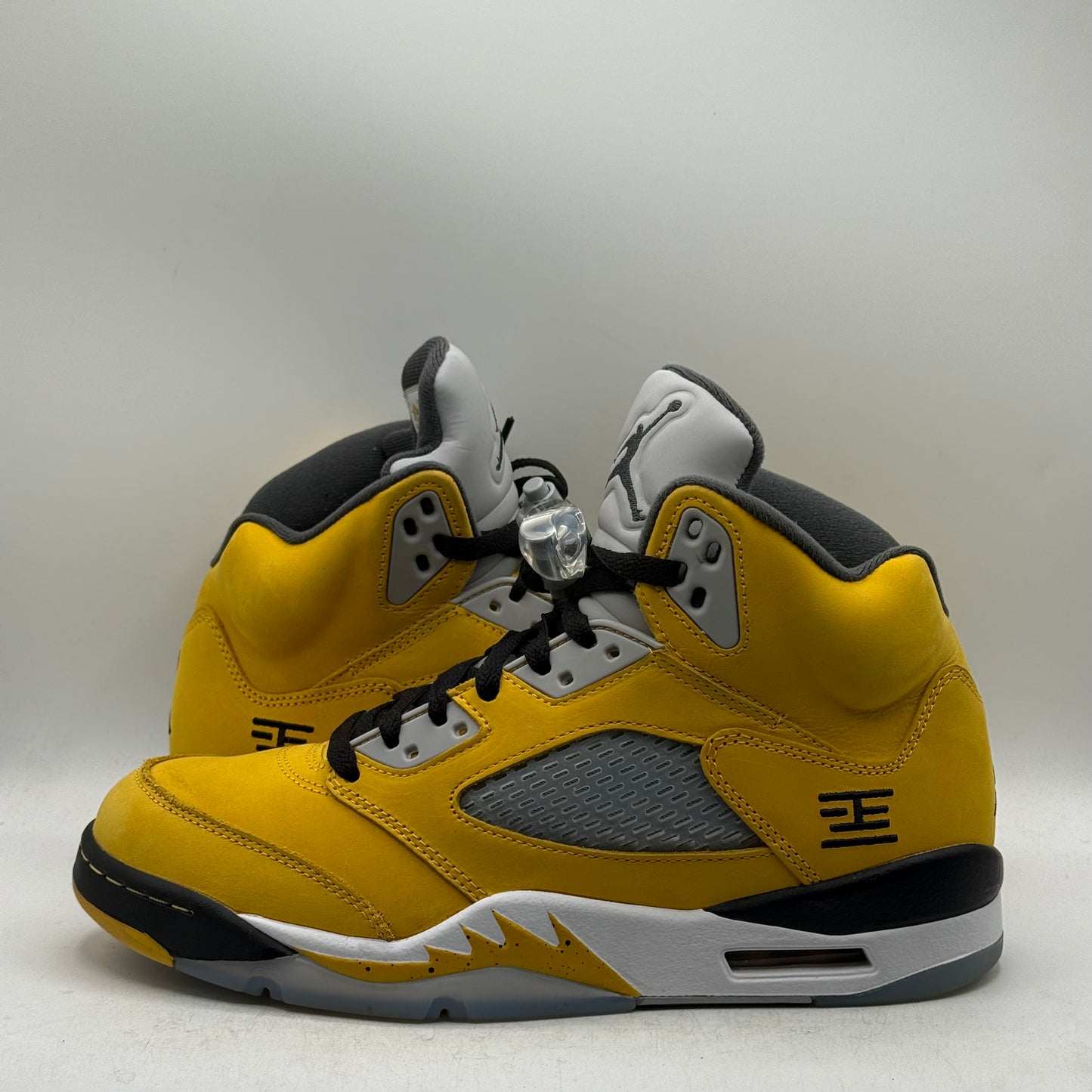 (Used) Jordan 5 Tokyo T23 Size 9