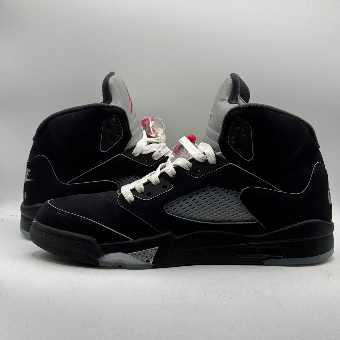 (USED) Jordan 5 Black Metallic Reimagined Size 11