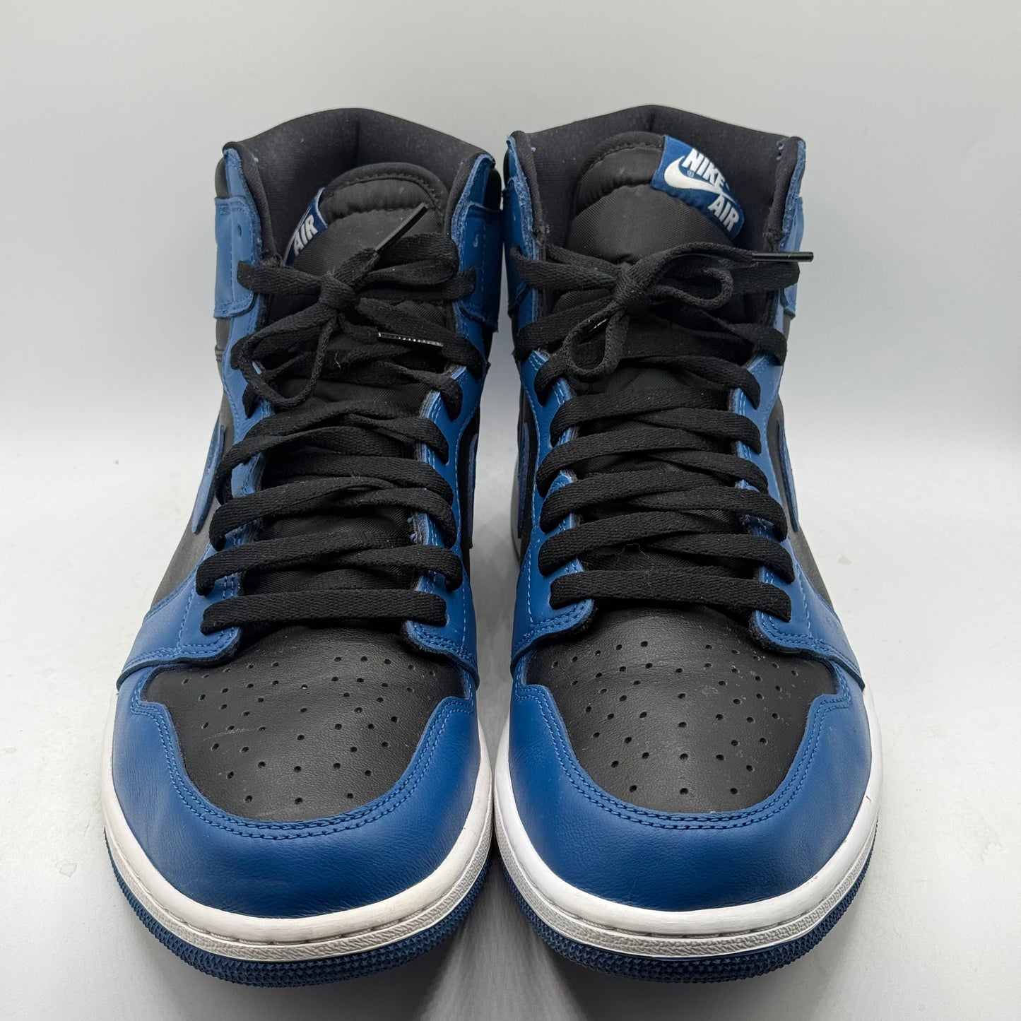 (USED) Jordan 1 Marina Blue Size 13