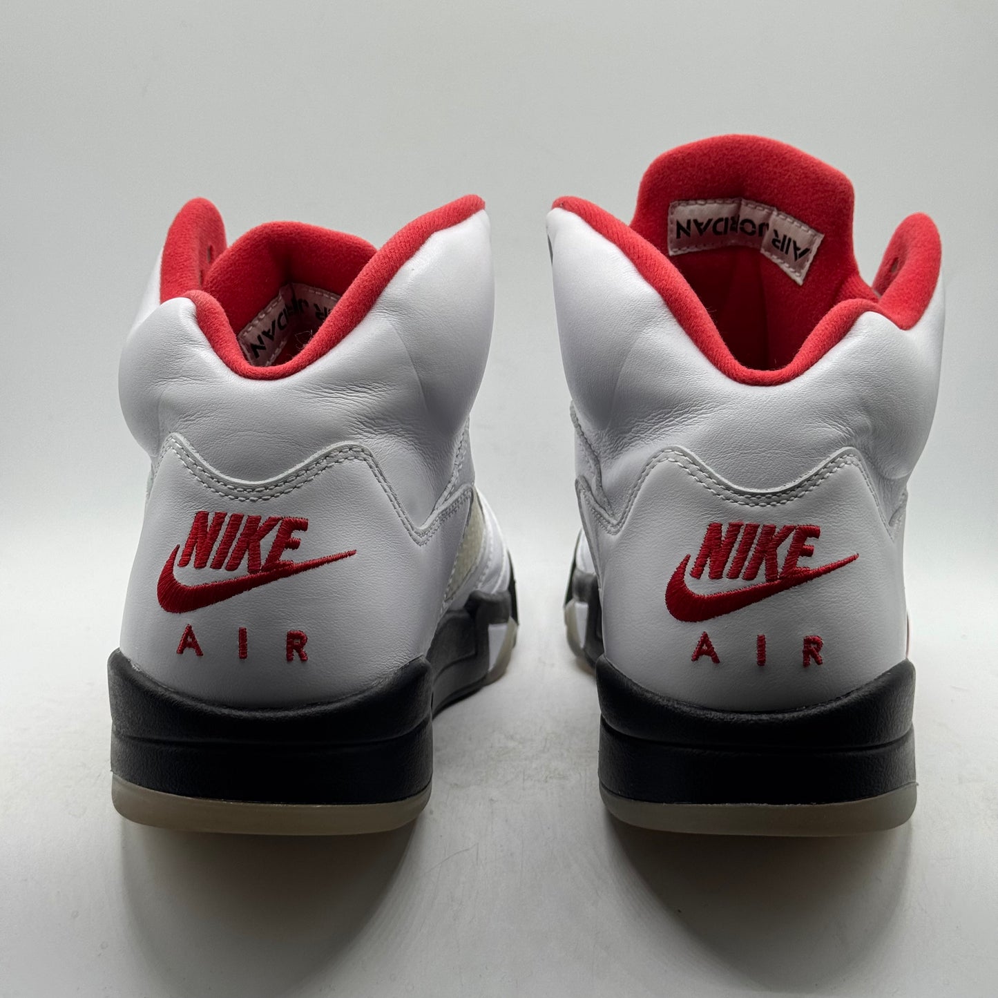 (USED) Jordan 5 Fire Red (2020) Size 11.5