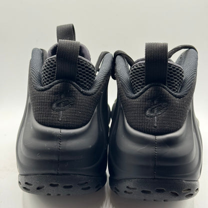 (USED NO BOX) Nike Air Foamposite Triple Black Size 12