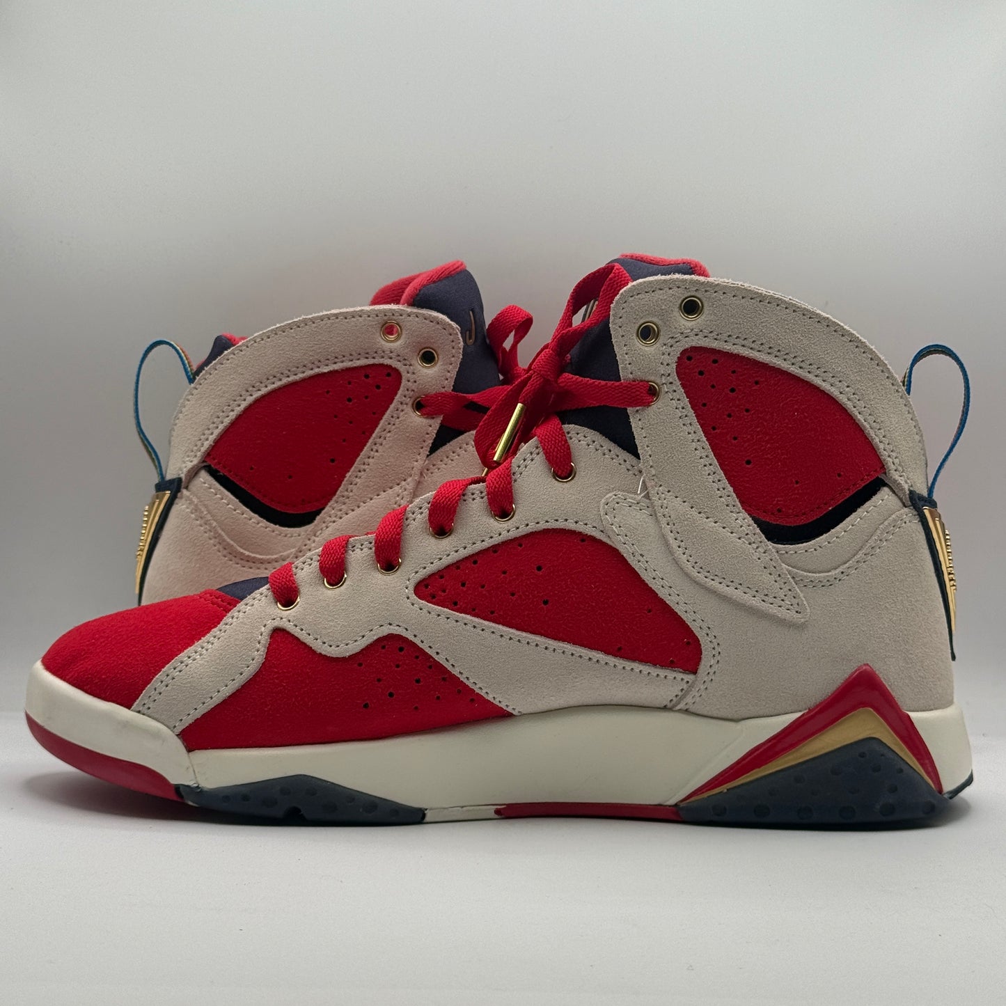 (USED) Jordan 7 Trophy Room Size 11