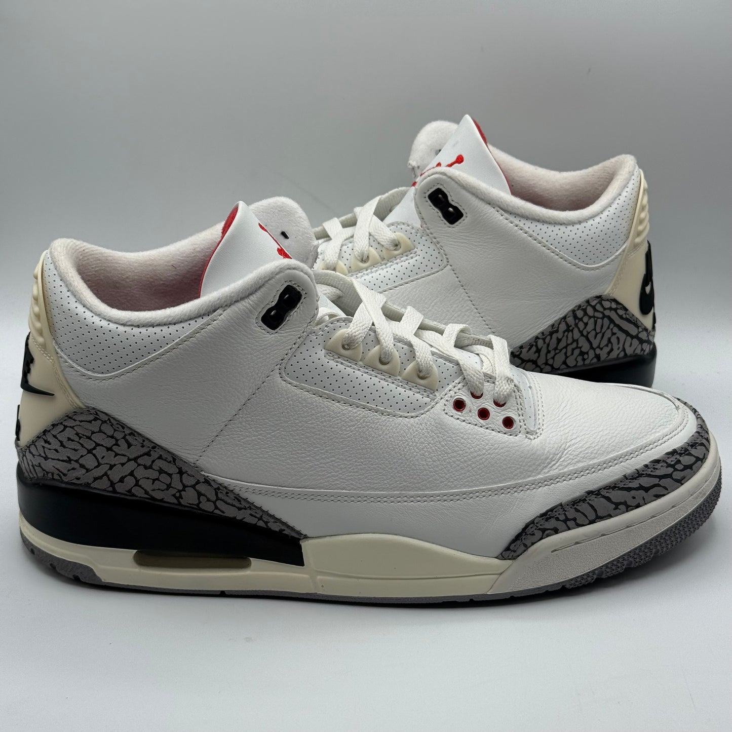 (USED) Jordan 3 White Cement Reimagined Size 12