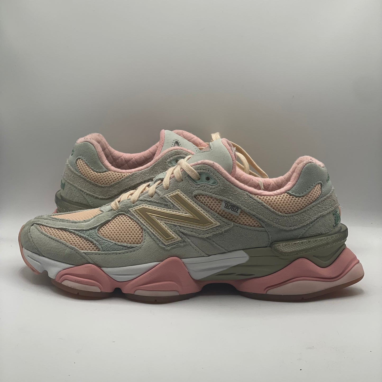 (USED) New Balance 9060 JFG Baby Shower Blue Size 11.5