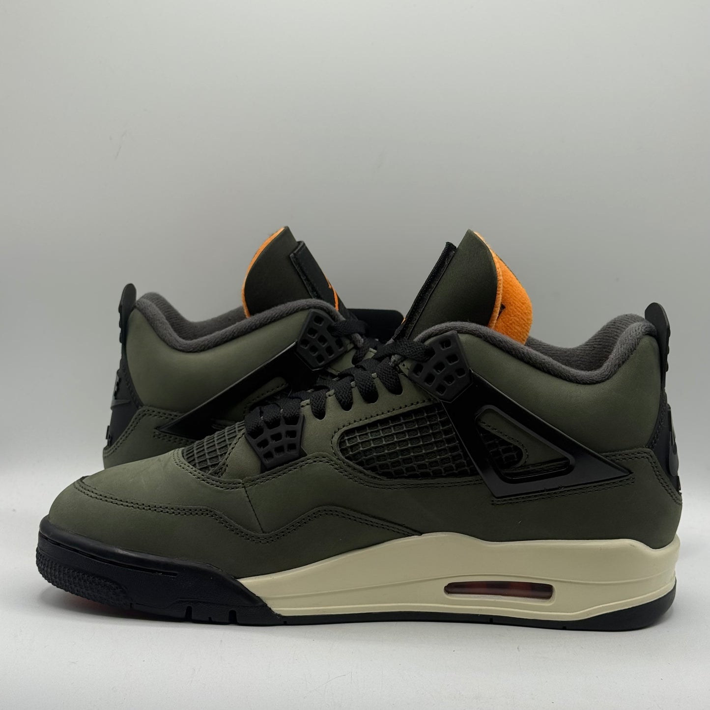 (Used) Jordan 4 Undefeated (2025) Size 10