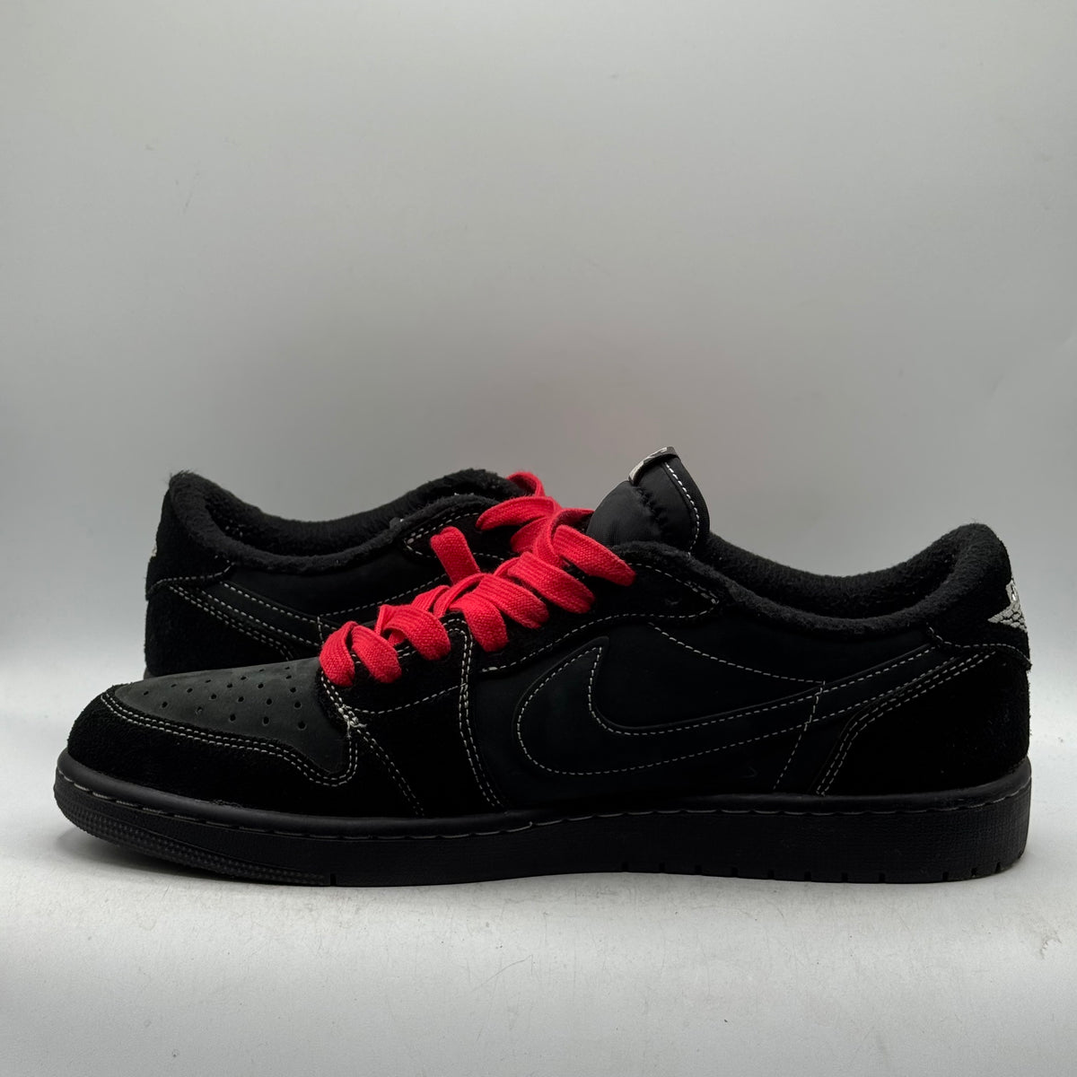 (USED) Jordan 1 Low Travis Scott Black Phantom Size 12