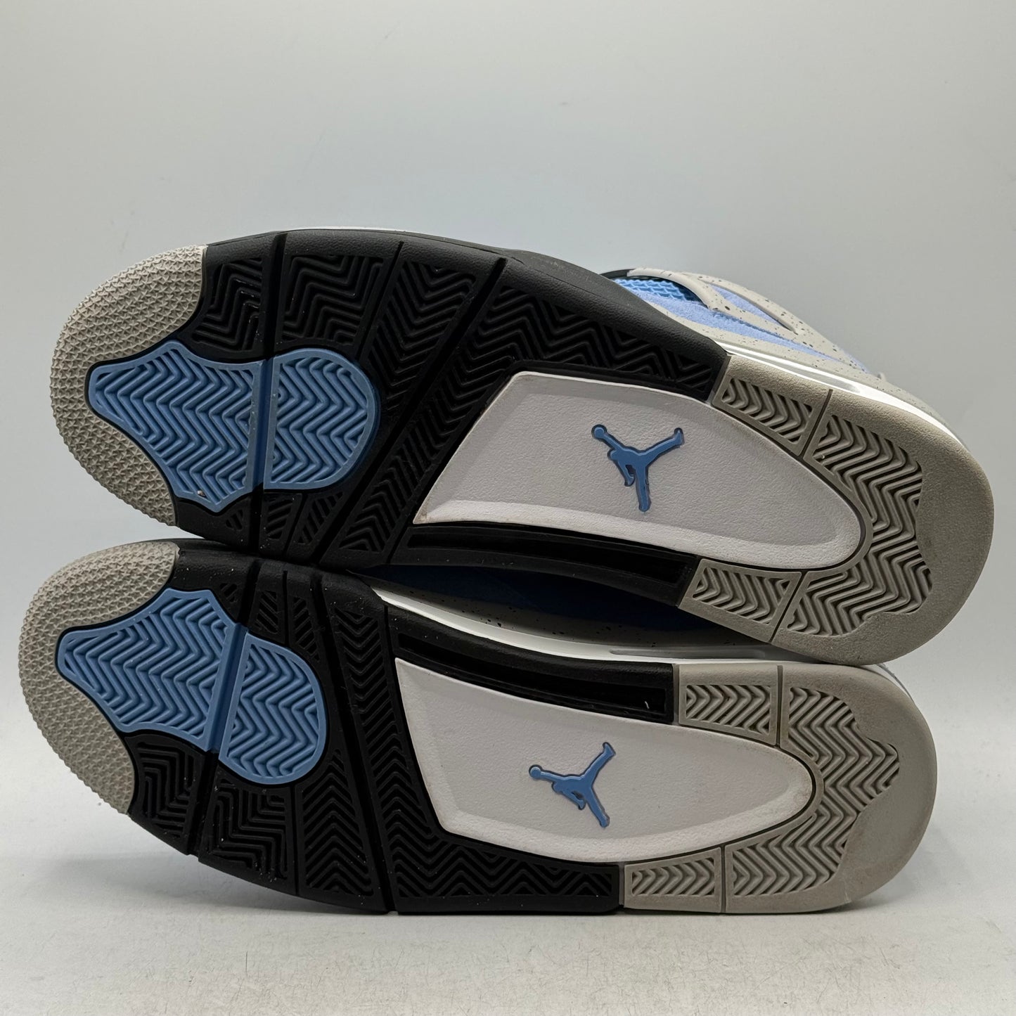 (Used) Jordan 4 University Blue Size 10