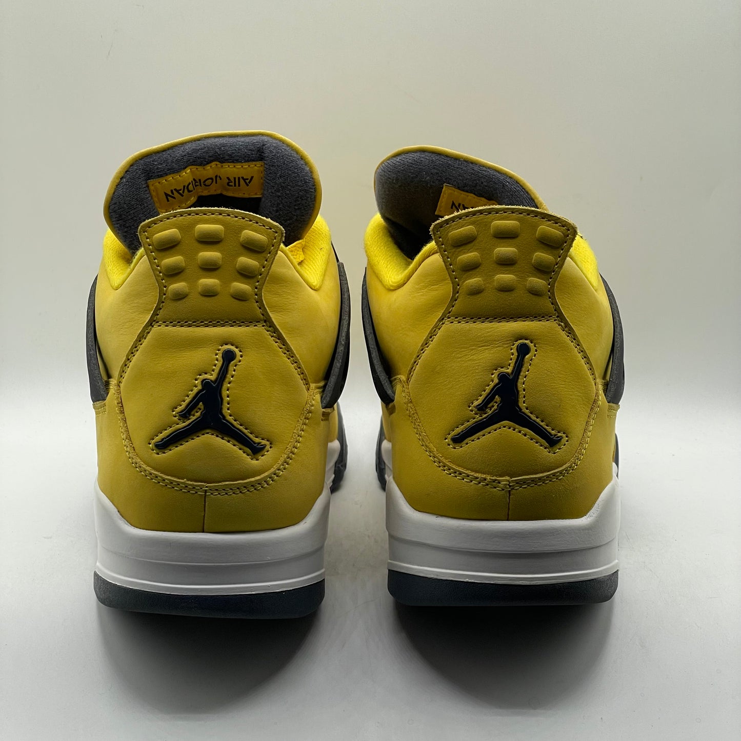 (USED) Jordan 4 Lightning Size 12.5