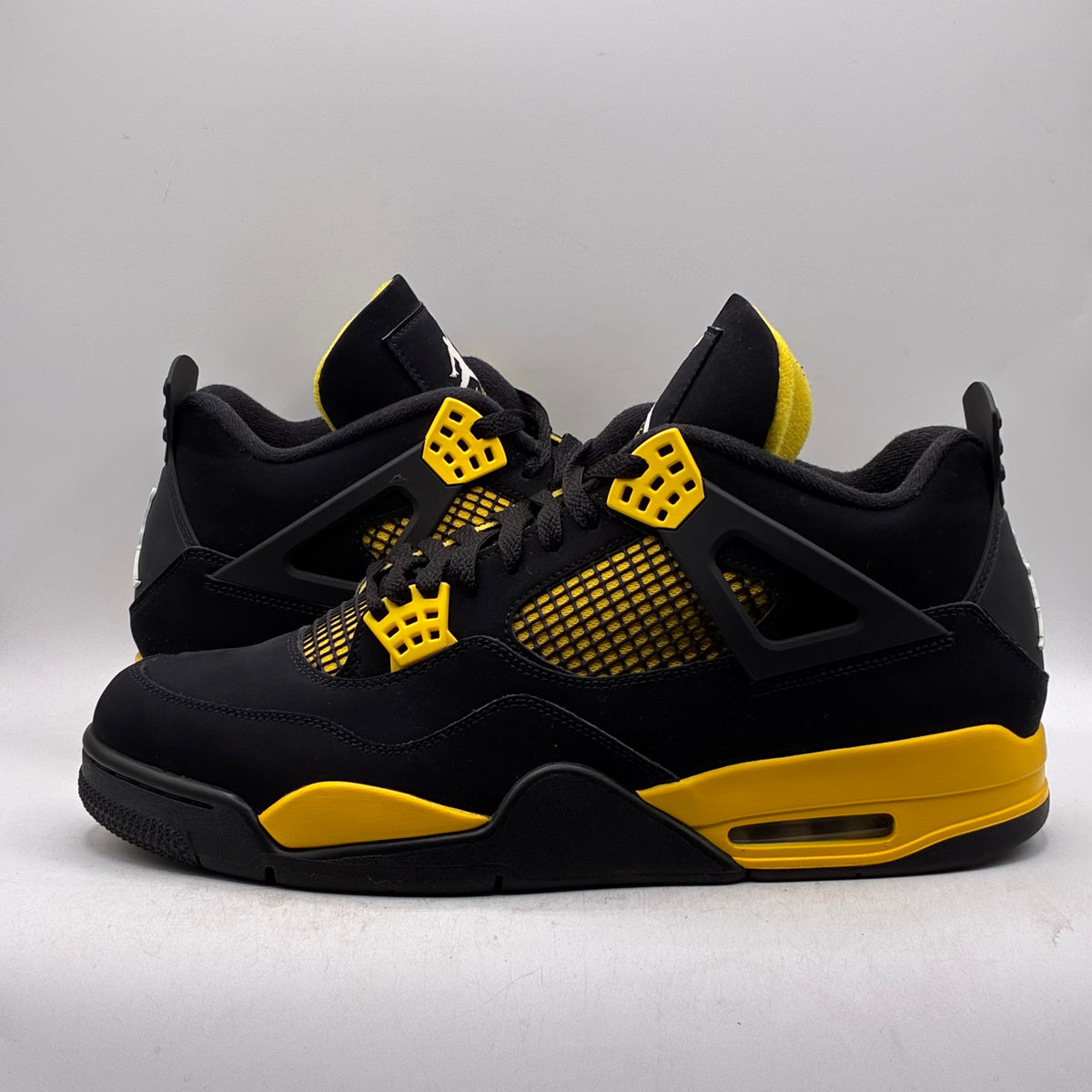 (USED) Jordan 4 Thunder (2023) Size 12