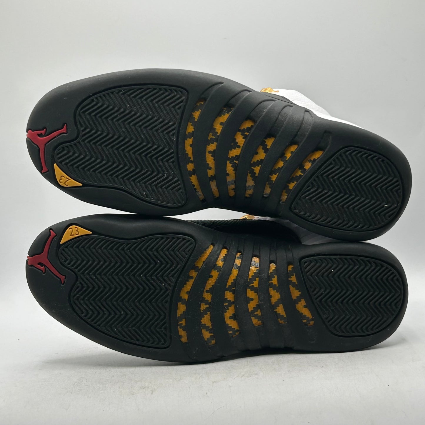 (Used) Jordan 12 Taxi (2025) Size 9.5