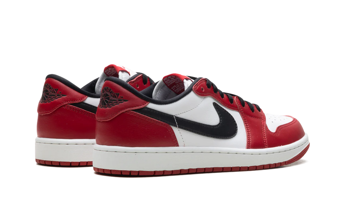 Jordan 1 Low OG Chicago (2025)