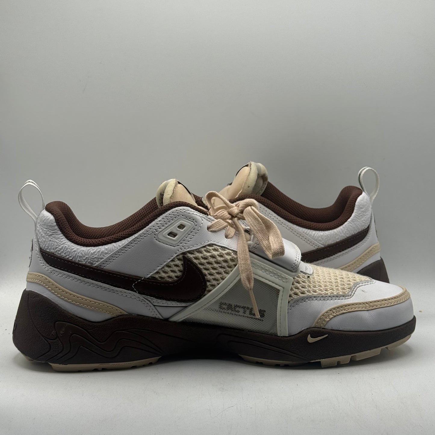 (Used) Nike Zoom Field  Jaxx Travis Scott Light Chocolate Brown Size 10.5