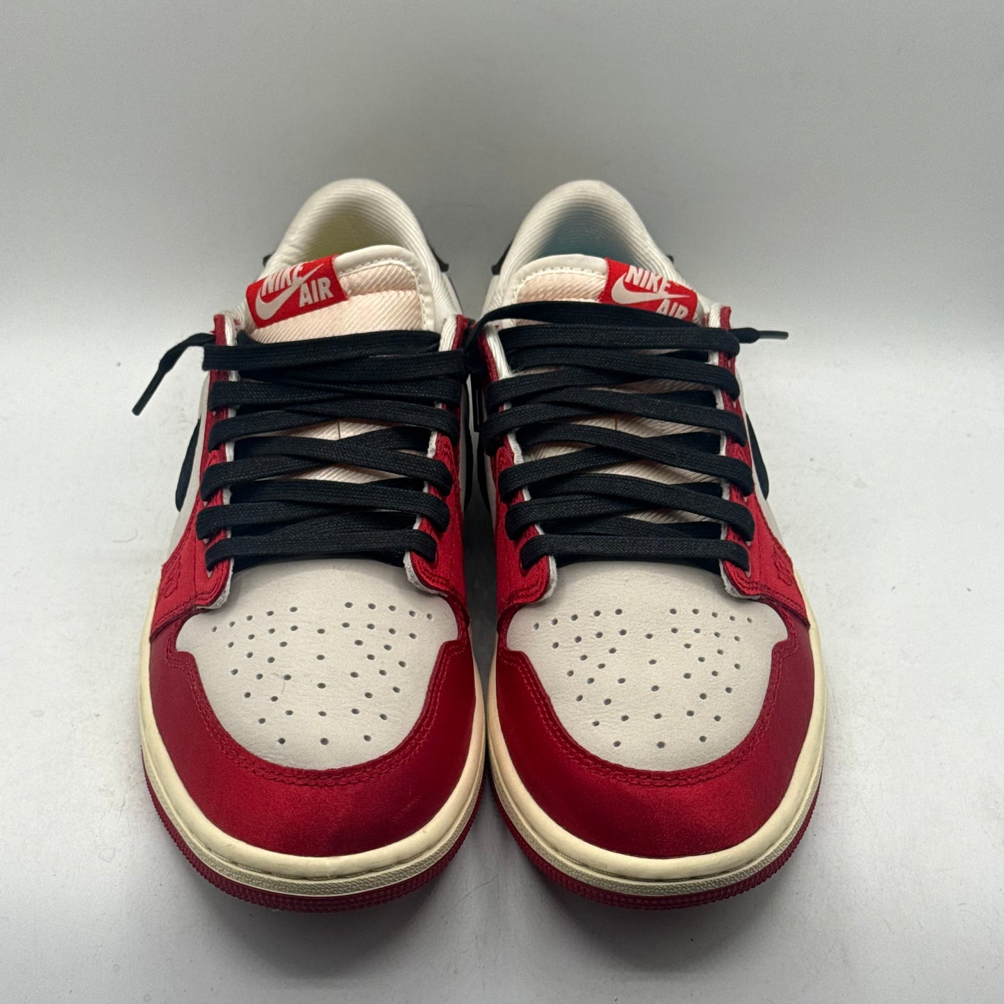 (Used) Jordan 1 Low Trophy Room Rookie Card Away Size 9