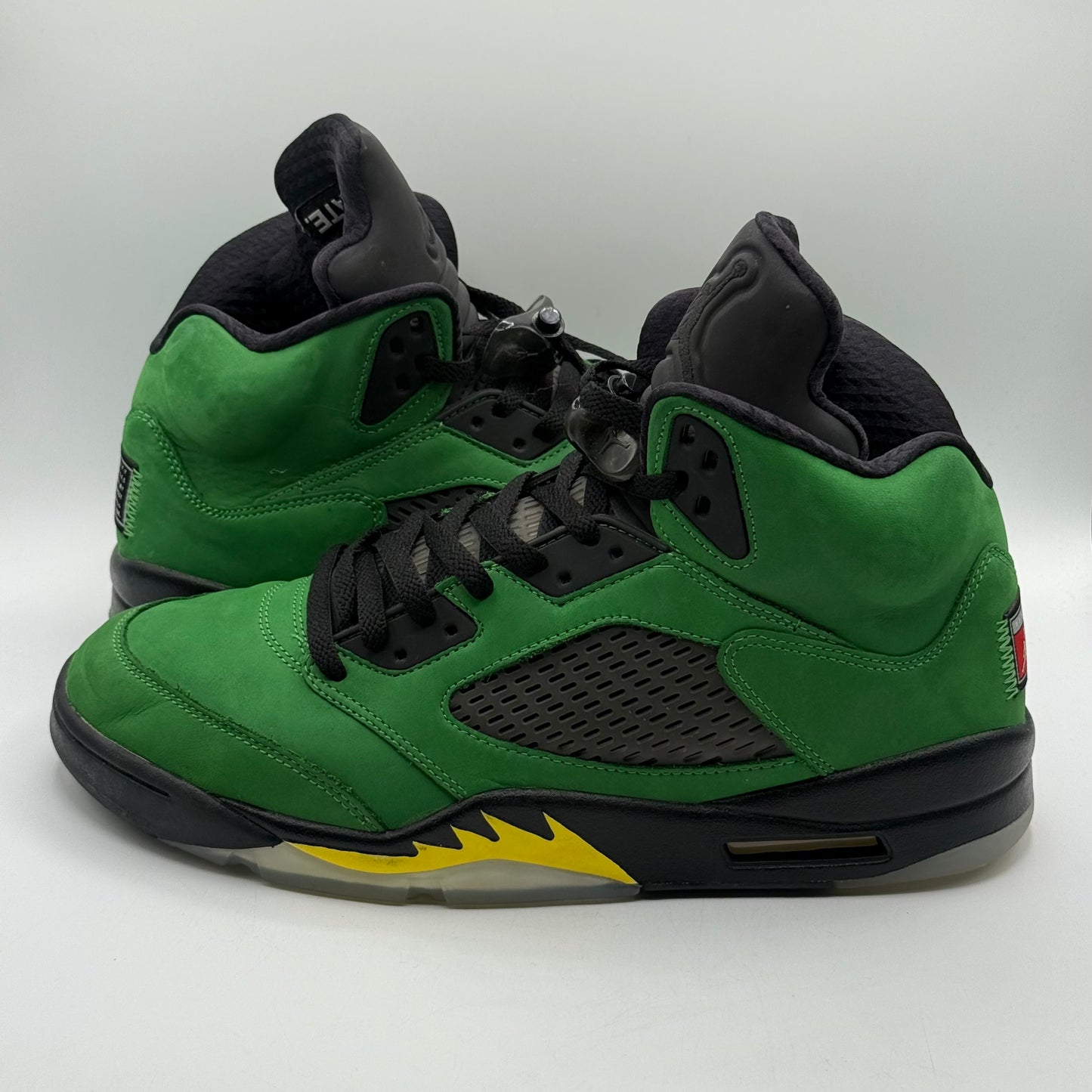 (USED, No Box) Jordan 5 SE Oregon Size 12